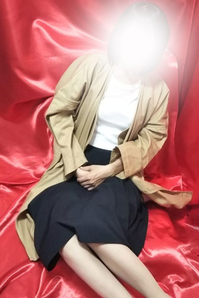 安達 